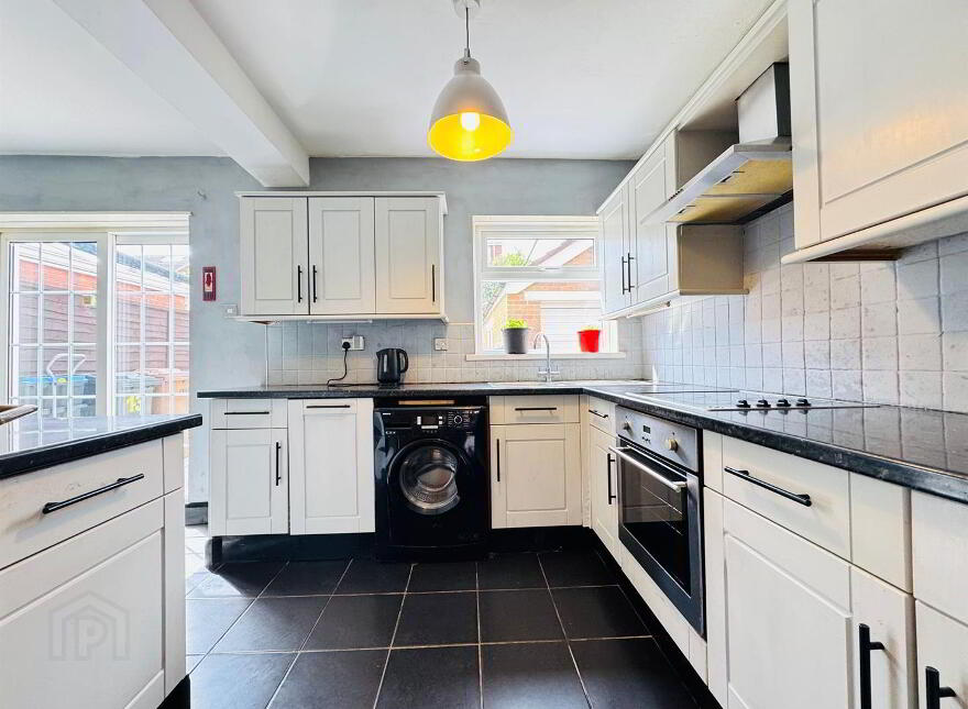 13 Derrymore Avenue, Glengormley, Newtownabbey, BT36 7AA
