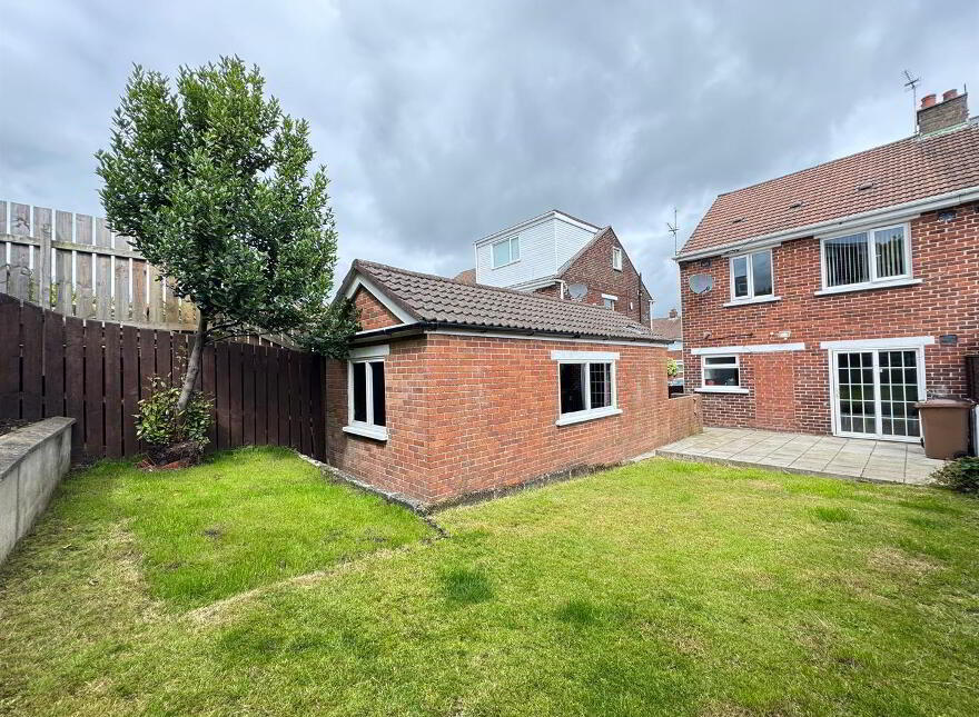 13 Derrymore Avenue, Glengormley, Newtownabbey, BT36 7AA