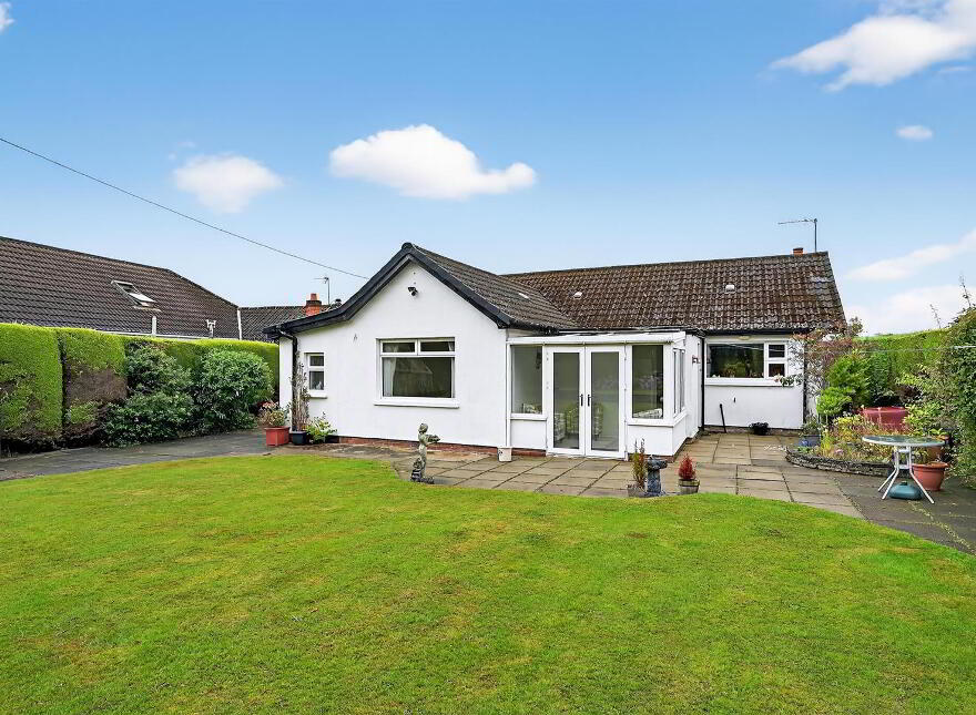 7 Clonmore Park, Lisburn, BT27 4EU