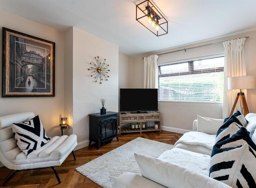 31 Creeve Walk, Andersonstown, Belfast, BT11 8GU