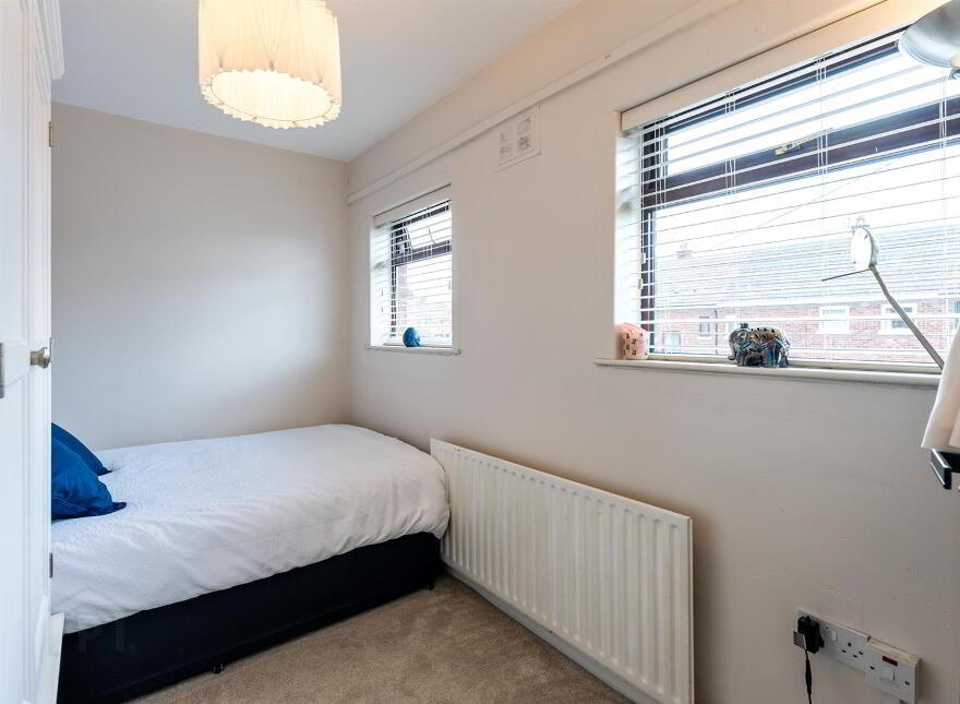 31 Creeve Walk, Andersonstown, Belfast, BT11 8GU