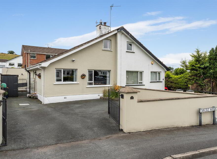14 Carlisle Avenue, Ballynahinch, BT24 8PH photo