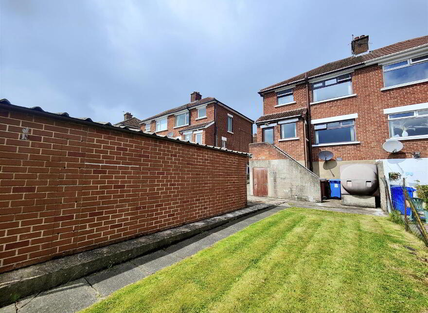 16 Springvale Parade, Belfast, BT14 8DB