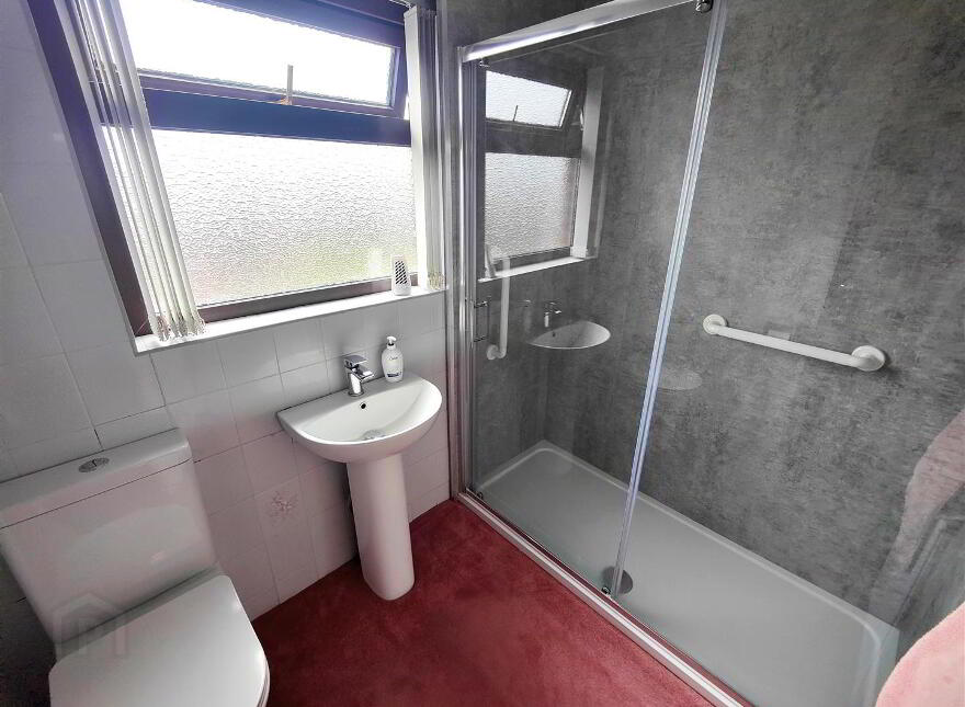 16 Springvale Parade, Belfast, BT14 8DB