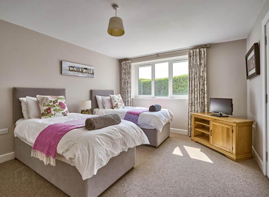 Apartment 2 1 Fort Road, Bangor, BT19 1LD