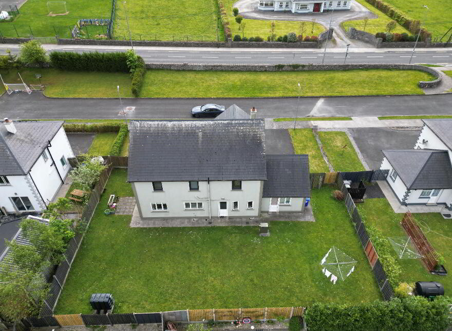 2 Chestnut Grove, Tulsk, Castlerea, F45KA03