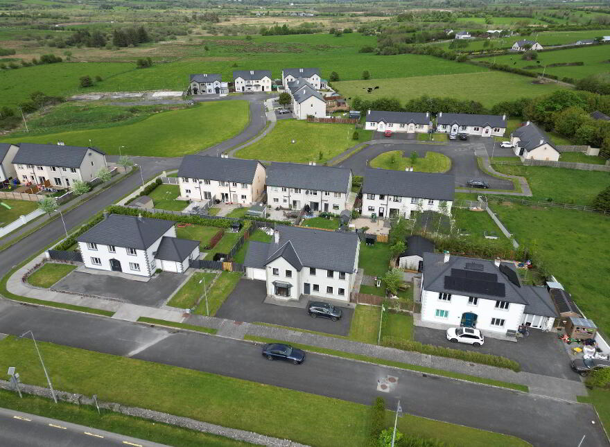 2 Chestnut Grove, Tulsk, Castlerea, F45KA03