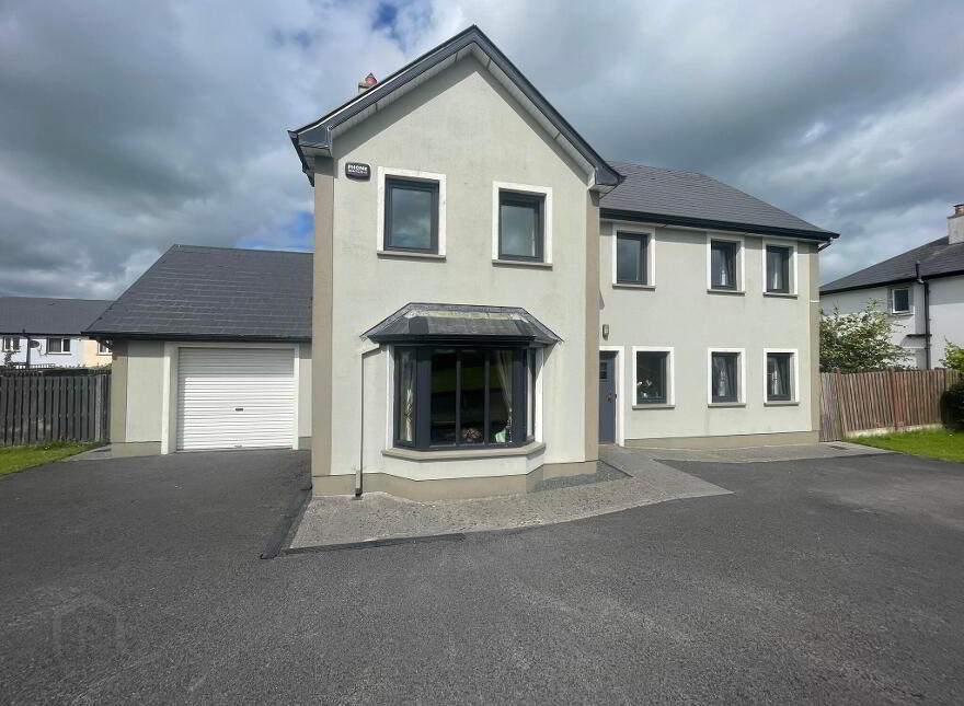 2 Chestnut Grove, Tulsk, Castlerea, F45KA03