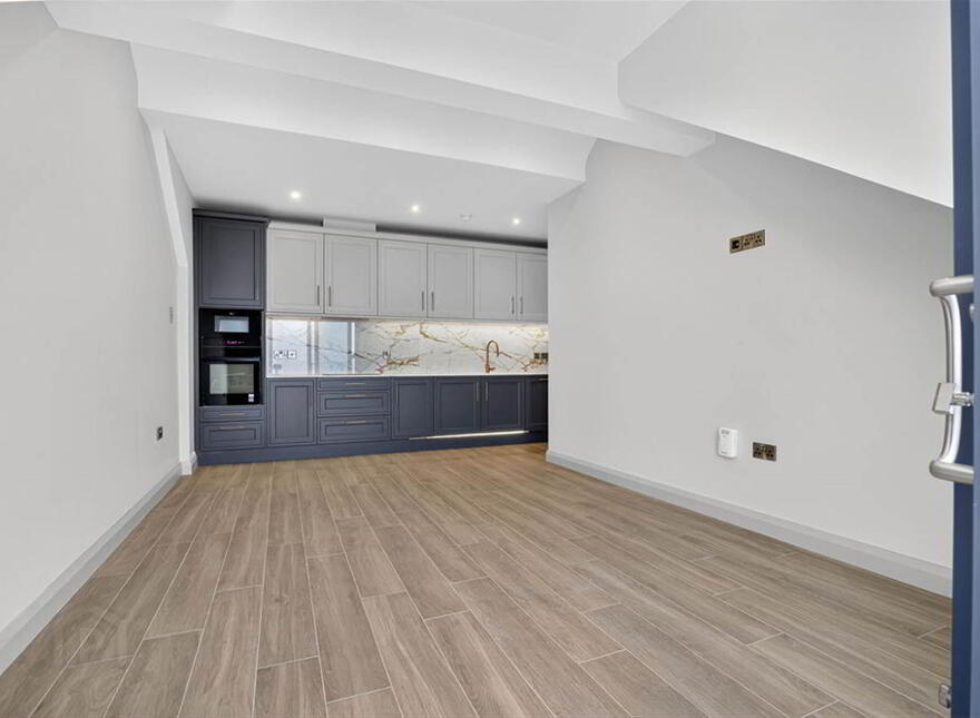 Apartment 6 17 The Promenade, Portstewart, BT55 7AH