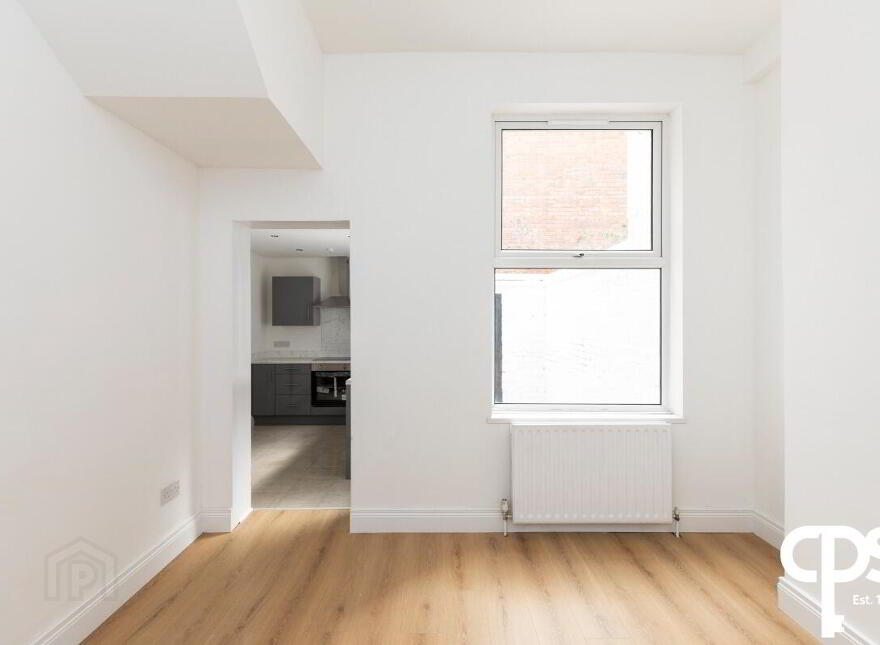 32 Agincourt Avenue, Belfast, BT7 1QA