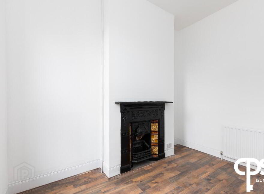 32 Agincourt Avenue, Belfast, BT7 1QA