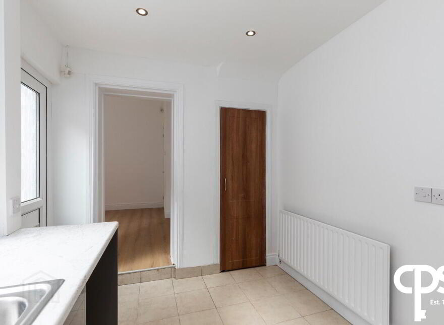 32 Agincourt Avenue, Belfast, BT7 1QA