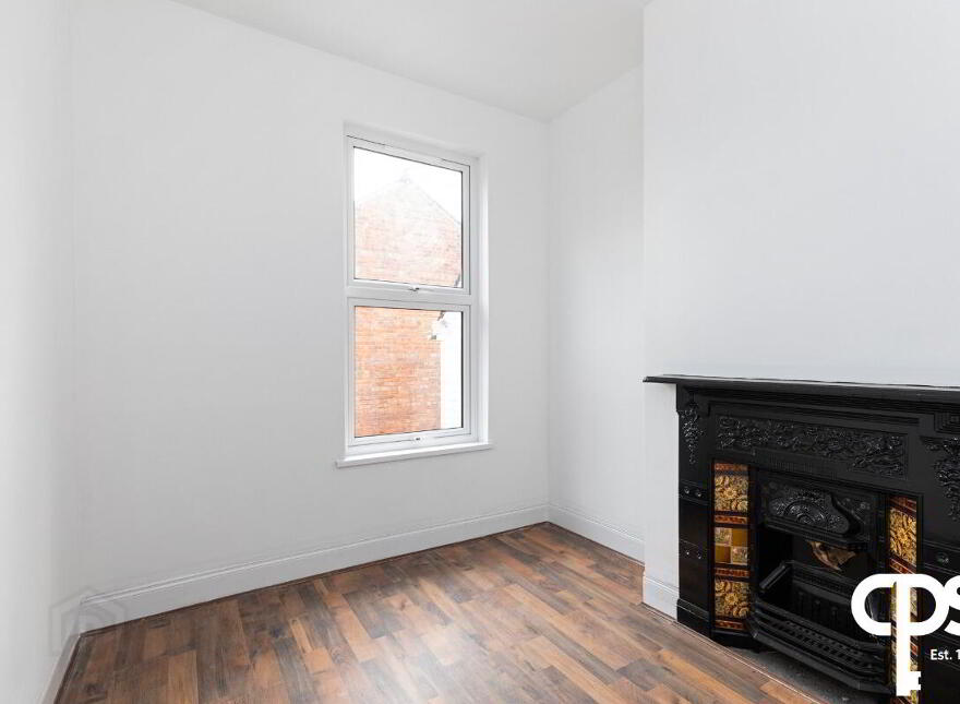 32 Agincourt Avenue, Belfast, BT7 1QA