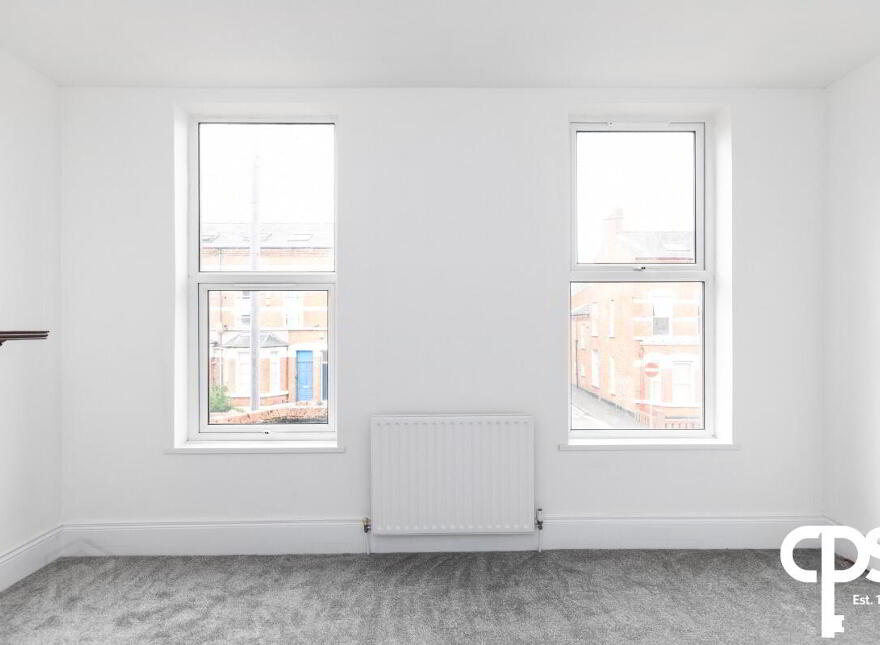 32 Agincourt Avenue, Belfast, BT7 1QA