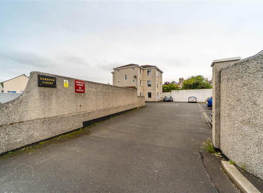 15 Harbour Court, Donaghadee, BT21 0HE
