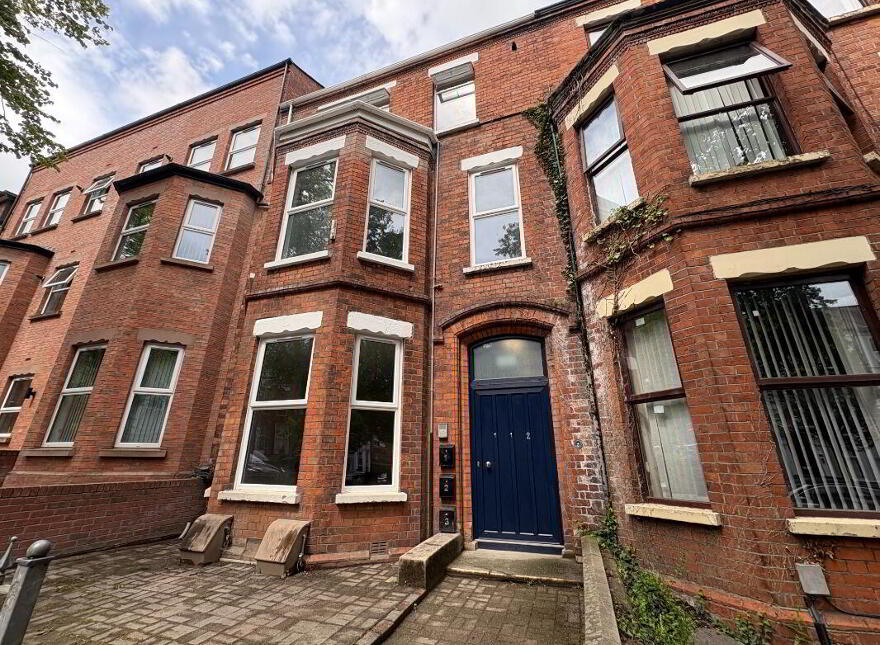 Apt 3, 112 Eglantine Avenue, Belfast, BT9 6EU