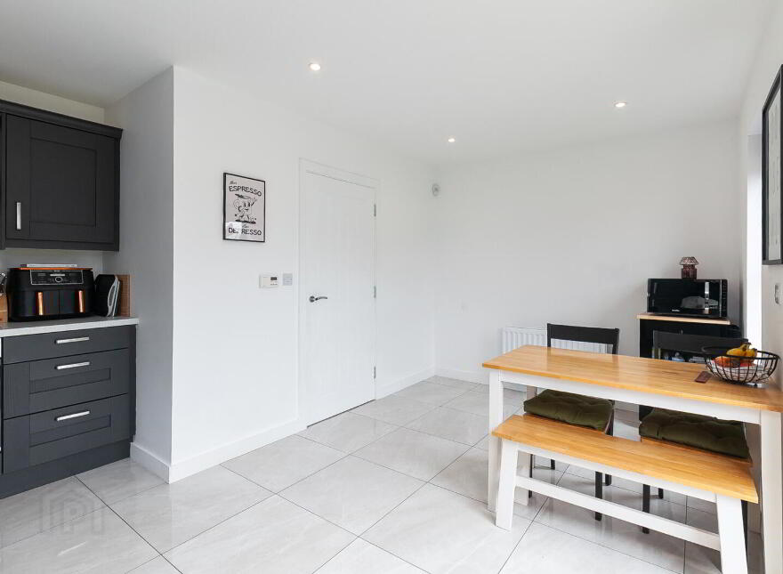 85 Thorburn Road, Newtownabbey, BT36 7JA