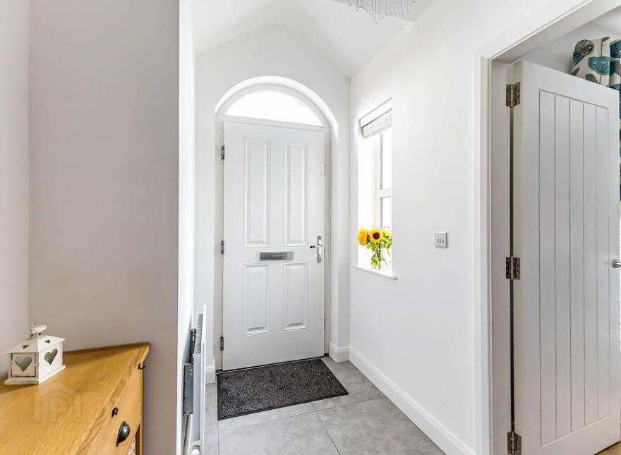 10 Chancellors Court, Dromore, BT25 1TU