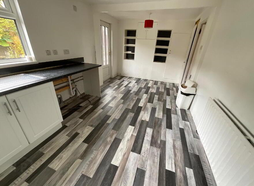 118 Westland Road, Belfast, BT14 6TD