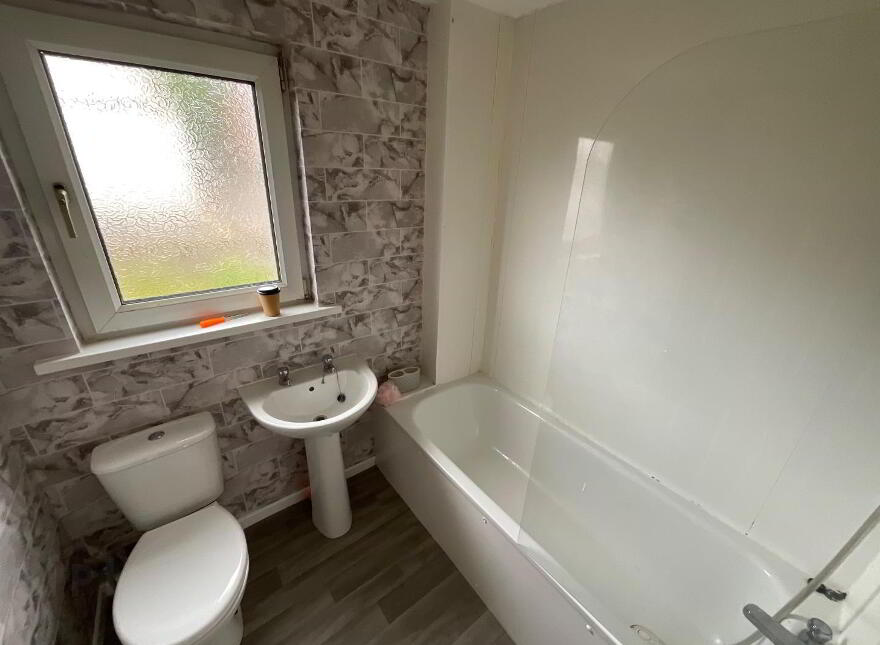 118 Westland Road, Belfast, BT14 6TD