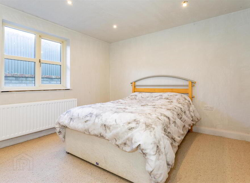 69 Carsonstown Road, Saintfield, BT24 7EB