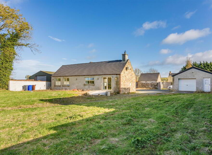 69 Carsonstown Road, Saintfield, BT24 7EB