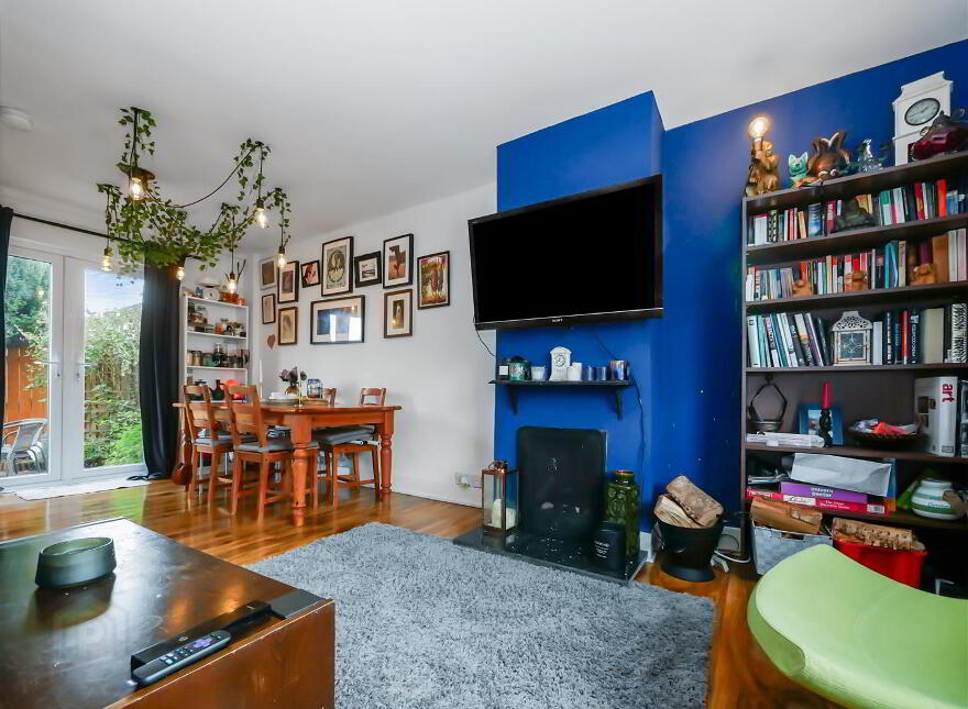 26 Mount Merrion Gardens, Off Mount Merrion Avenue, Belfast, BT6 0FW