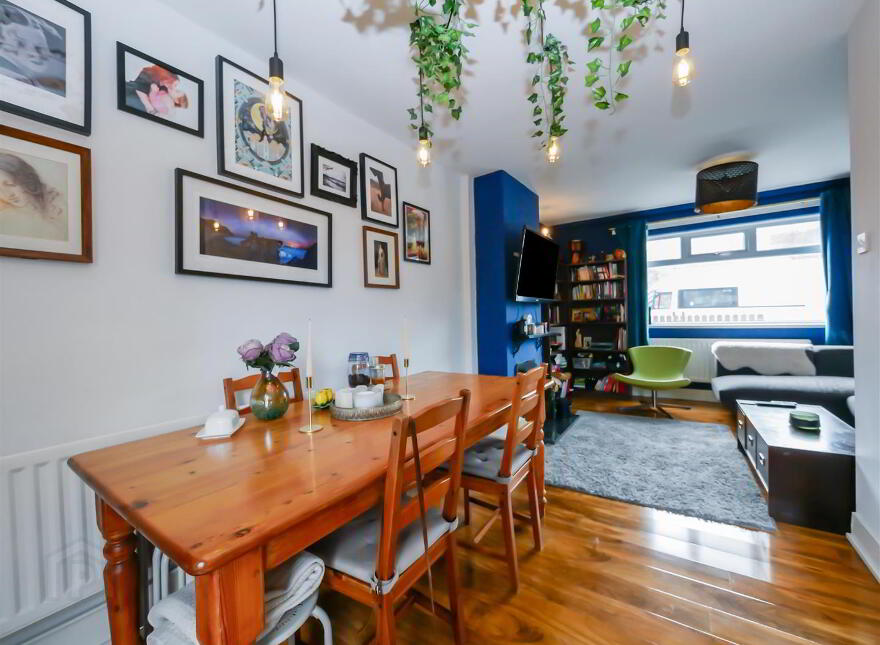26 Mount Merrion Gardens, Off Mount Merrion Avenue, Belfast, BT6 0FW
