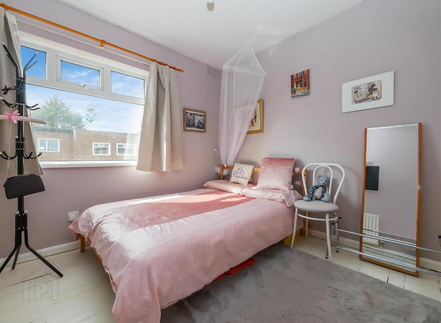 26 Mount Merrion Gardens, Off Mount Merrion Avenue, Belfast, BT6 0FW