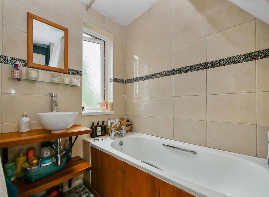26 Mount Merrion Gardens, Off Mount Merrion Avenue, Belfast, BT6 0FW