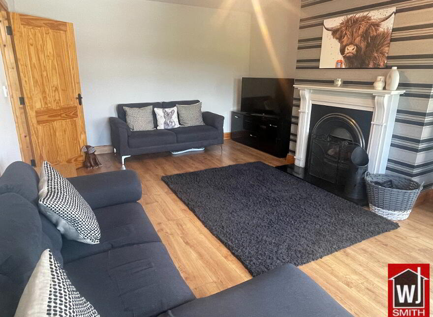 27 Meencaragh Road, Castlederg, BT81 7RJ