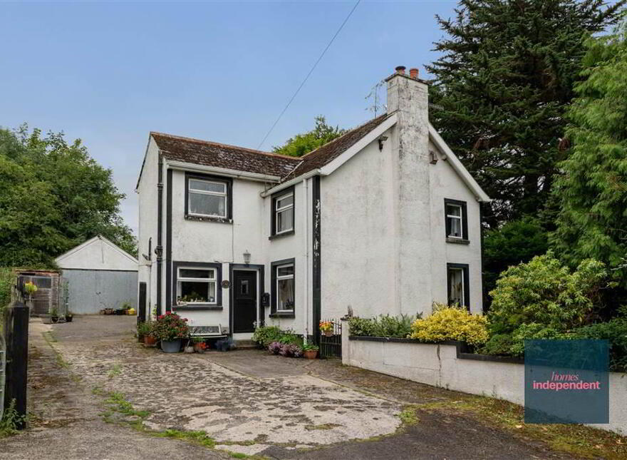48 Moorfields Road, Ballymena, BT42 3BT