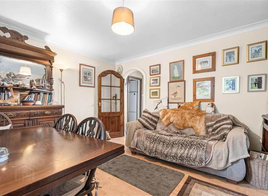 48 Moorfields Road, Ballymena, BT42 3BT