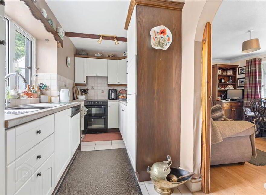 48 Moorfields Road, Ballymena, BT42 3BT