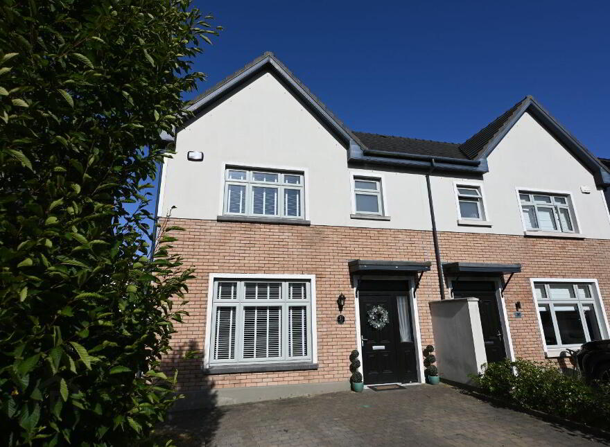 31 The Park, Janeville, Carrigaline photo