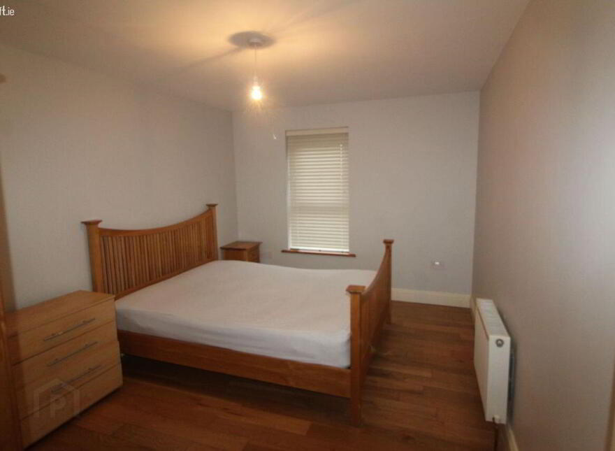 3 Roseview, Whitechurch