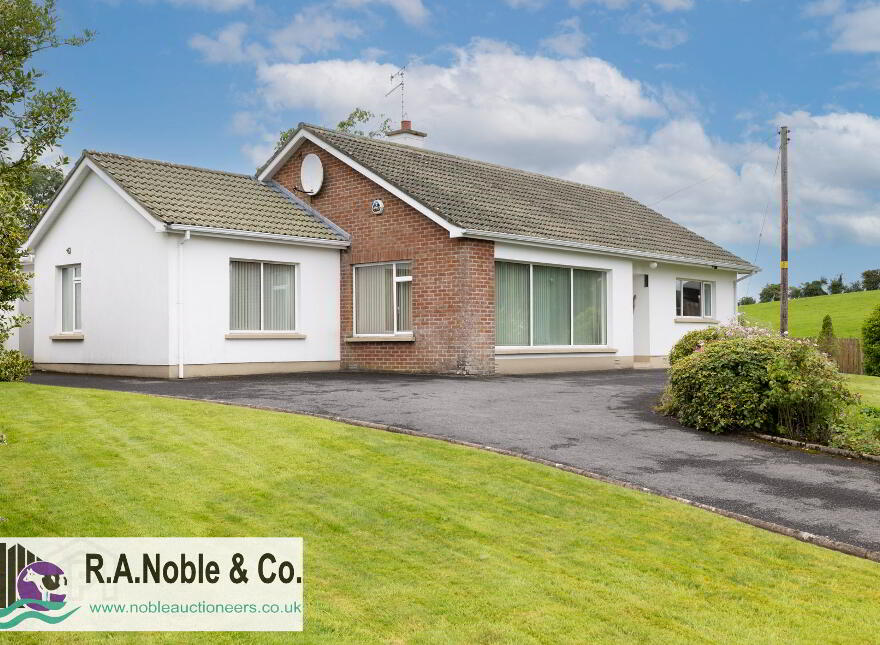 30 Tullybroom Road, Clogher, BT76 0UW