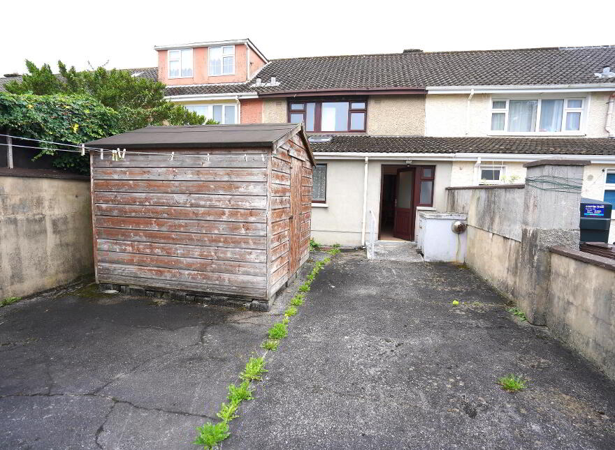 72 Corrib Drive, Shannon, Clare