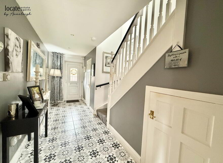 99 Elmvale, Culmore, Derry, BT48 8SJ