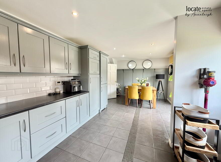 99 Elmvale, Culmore, Derry, BT48 8SJ