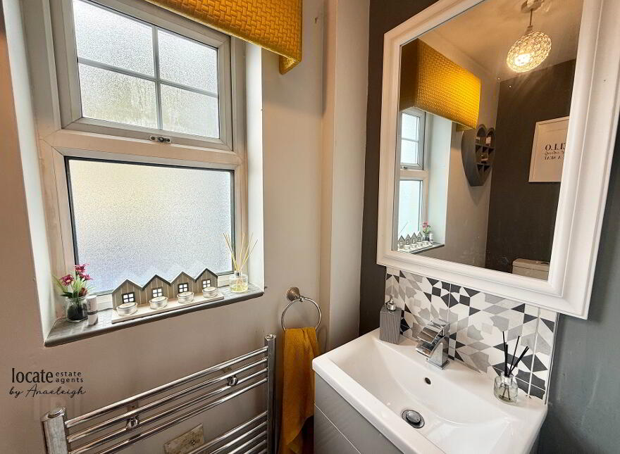 99 Elmvale, Culmore, Derry, BT48 8SJ