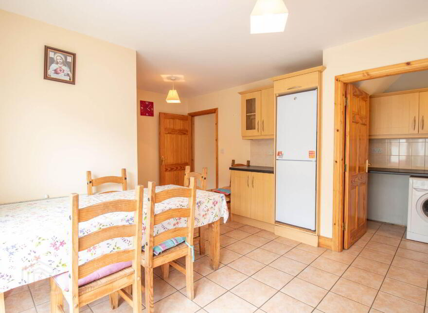 41 Ard Dun, Kells Road, Kingscourt, A82YP23