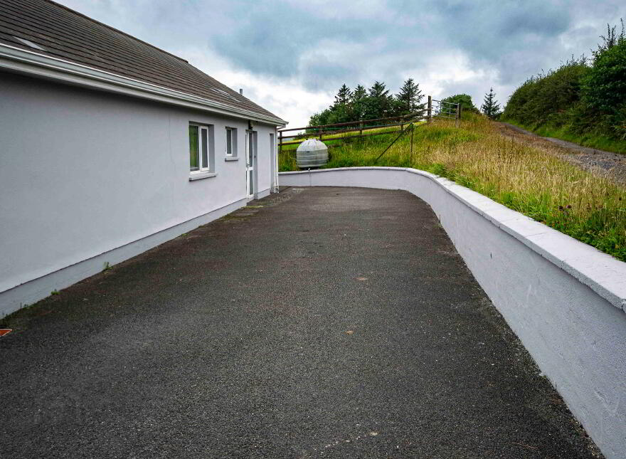 71 Cornavarrow Road, Drumquin, Omagh, BT78 4RN
