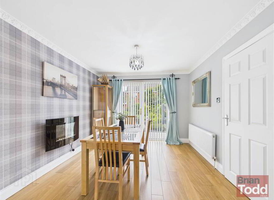 Walnut Avenue, Larne, BT40 2WA