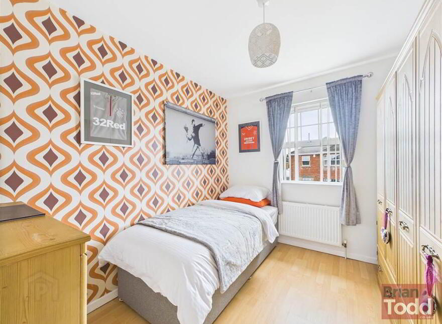 Walnut Avenue, Larne, BT40 2WA