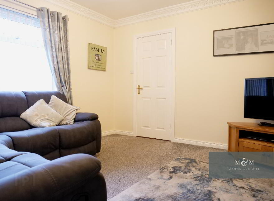 6 Moss Park, Richhill, Armagh, BT61 9PT