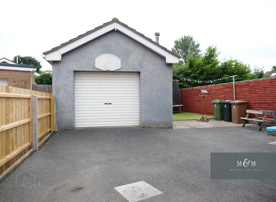 6 Moss Park, Richhill, Armagh, BT61 9PT