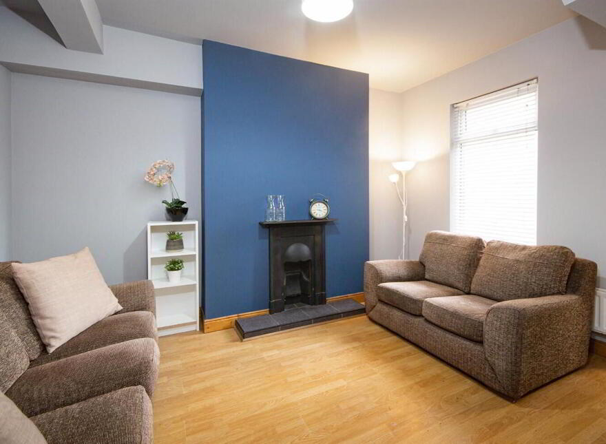 Room 1, 48 Delhi Street, Belfast, BT7 3AL