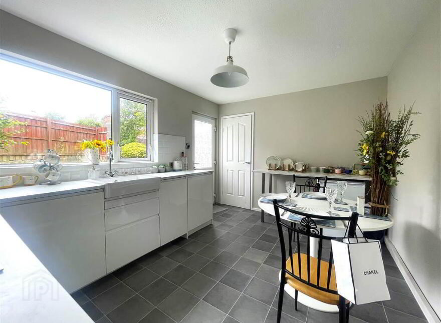16 Hightown Rise, Glengormley, Newtownabbey, BT36 7XA