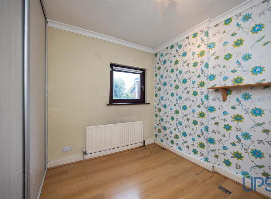 6 Iveagh Crescent, Falls Road, Belfast, BT12 6AW
